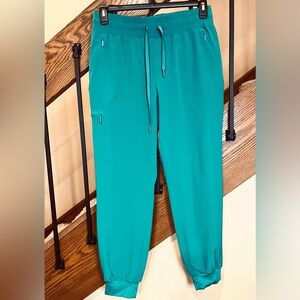 Chicos Zenergy Joggers zip Pockets drawstring elastic Waist Jade SZ. 0.5 NWT
